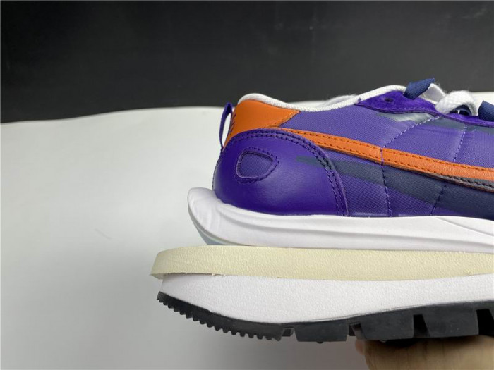 Nike Vaporwaffle sacai Dark Iris DD1875-500 - CCSHOES