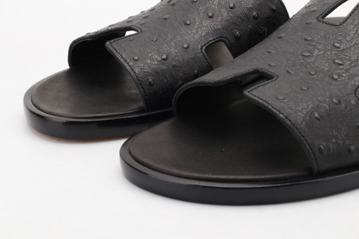 Herme Slippers - CCSHOES