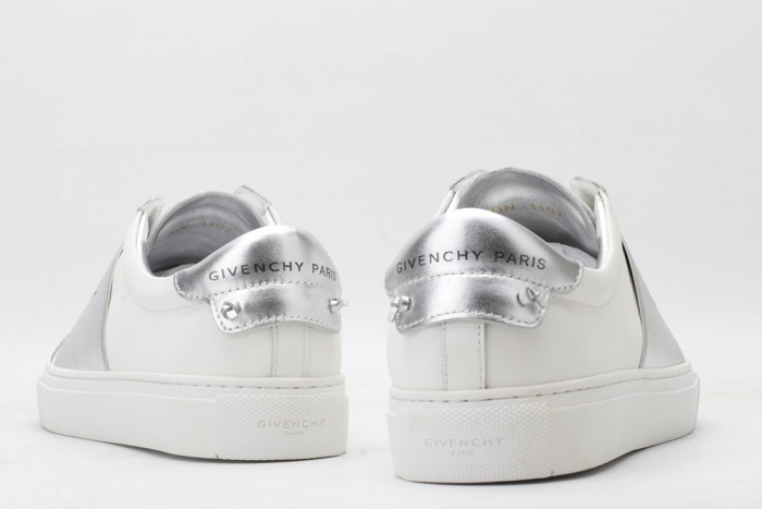Givench LOW-TOP SNEAKER - CCSHOES
