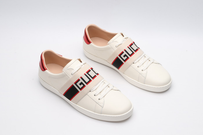 GUCC LOW-TOP SNEAKER - CCSHOES