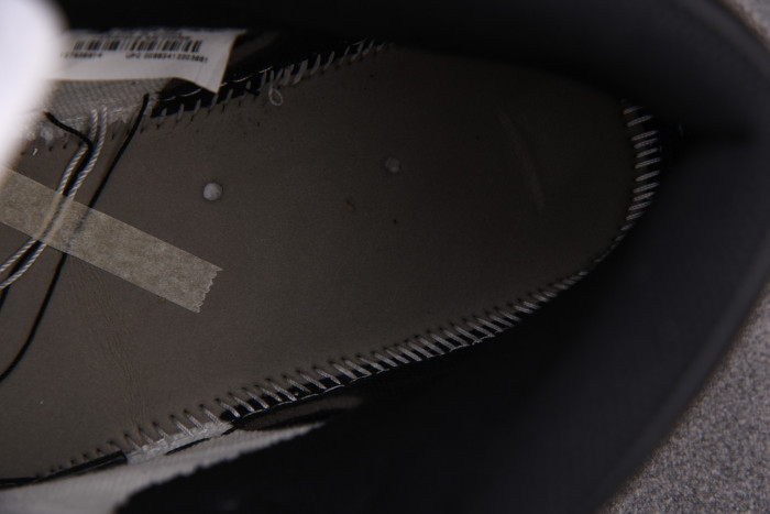 Jordan 1 Retro High Igloo 861428-100 - CCSHOES