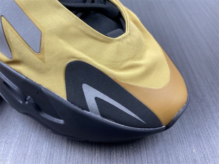 Yeezy Boost 700 MNVN 'Honey Flux' GZ0717 - CCSHOES