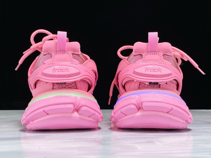 BLCG Track Trainer Pink Lighted 542436 W2LA1 5842 LED - CCSHOES