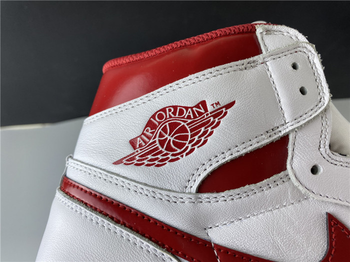 Air Jordan 1 Retro Metallic Red (2017) 555088-103 - CCSHOES