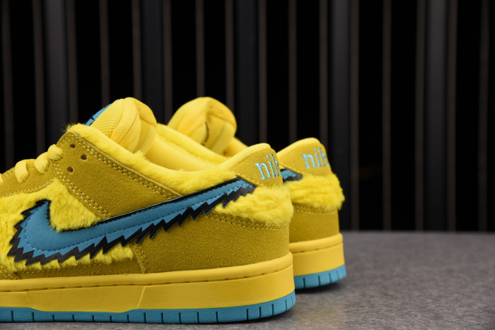 NIKE SB DUNK LOW GRATEFUL DEAD BEARS CJ5378-700 - CCSHOES