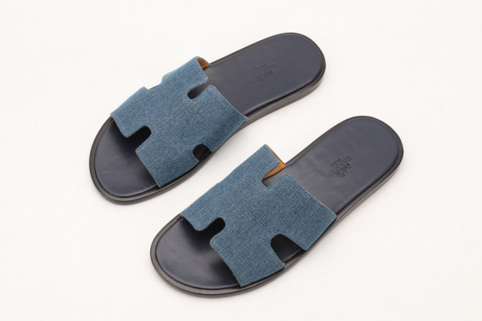 Herme Slippers - CCSHOES