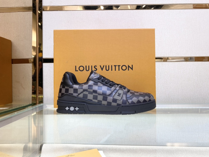 LV TRAINER SNEAKER LOW - CCSHOES