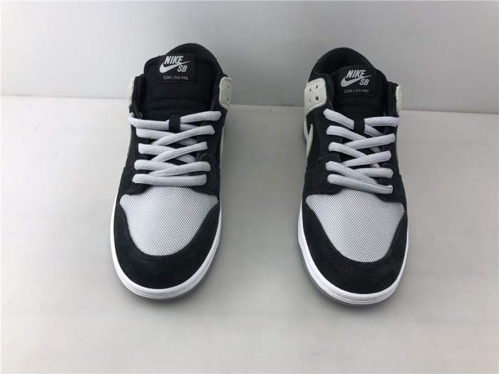 Nike Sb Zoom Dunk Low Pro Black/Wolf Grey-White-White 854866-001 - CCSHOES