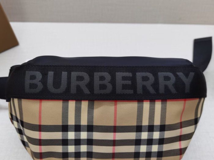 BURBERY SONNY FANNY PACK - CCSHOES
