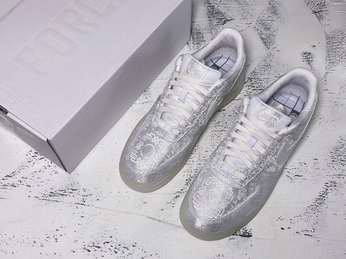 AIR FORCE 1 LOW CLOT 1WORLD (2018) AO9286-100 - CCSHOES