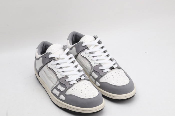 AR1M1 Low-Top Sneaker - CCSHOES