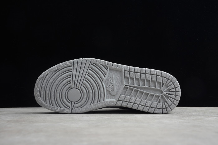 AIR Jordan 1 Mid Light Smoke Grey 554724-092 - CCSHOES