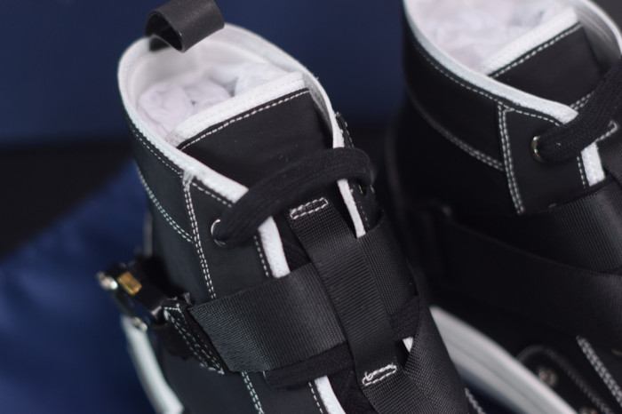 DR B23 OBLIQUE HIGH TOP SNEAKER - CCSHOES