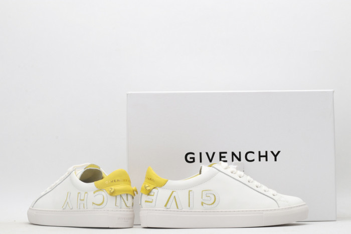 Givench LOW-TOP SNEAKER - CCSHOES