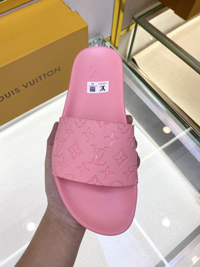 Loui Vuitto SLIPPERS - CCSHOES