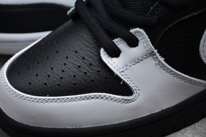 Nike SB Dunk Low Yin Yang 313170-023 - CCSHOES