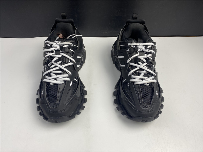 BLCG Track Sneaker 542436 W1GB1 2045 LED - CCSHOES