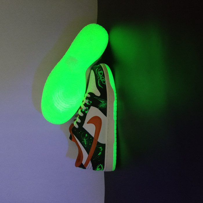 Nike Dunk Low PRM Halloween (2021) DD3357-100 - CCSHOES
