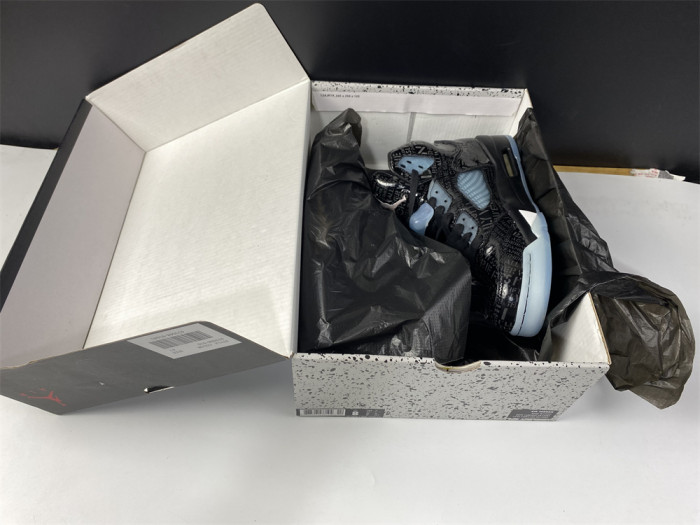 AIR Jordan 5 Retro Doernbecher 633068-010 - CCSHOES
