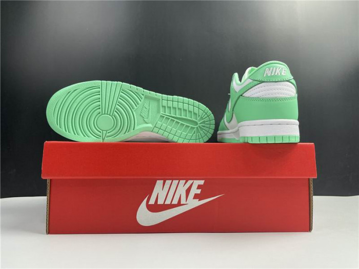 Nike Dunk Low Green Glow (W) DD1503-105 - CCSHOES
