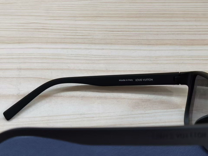 LV GLASSES - CCSHOES