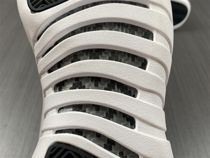 Air Jordan 12 Retro Playoffs (2012) 130690-001 - CCSHOES