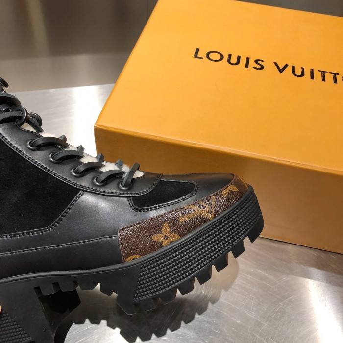 LOUS VUITON LAUREATE PLATFORM DESERT BOOT - CCSHOES