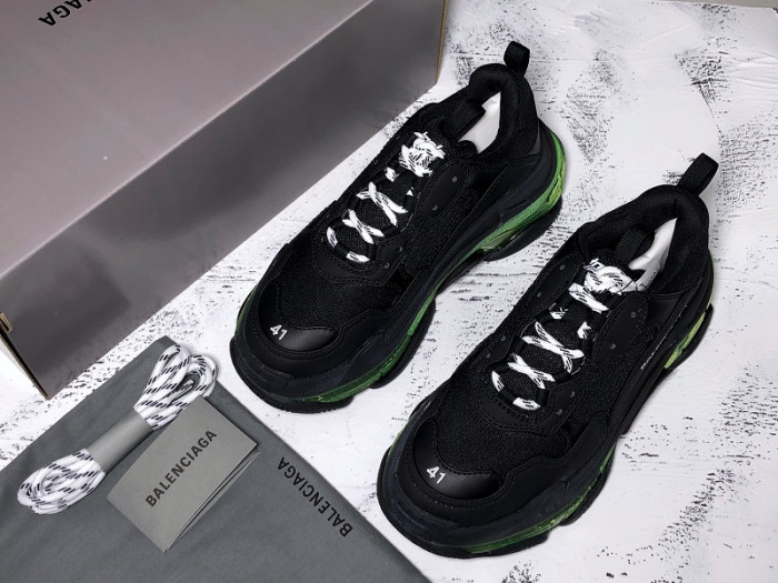 BLCG Triple S Black Yellow Fluo 541624 W09ON 1047 - CCSHOES