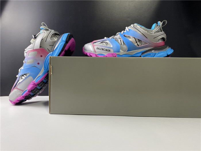 BLCG Track 3.0 542023 W1GC1 4051 - CCSHOES