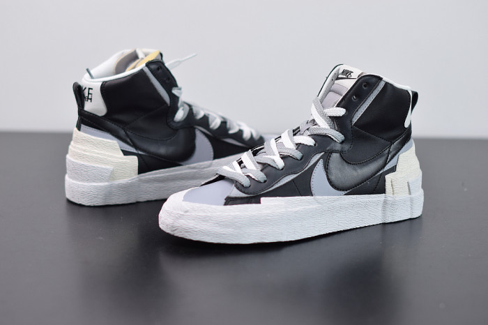 SACAI X NIKE BLAZER MID BLACK GREY BV0072-002 - CCSHOES