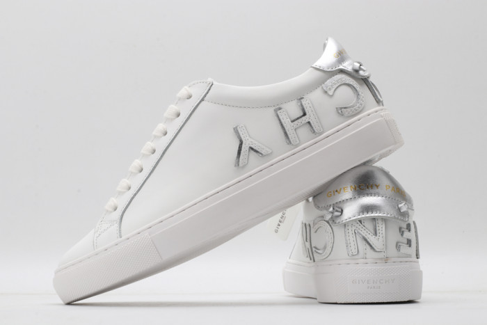 Givench LOW-TOP SNEAKER - CCSHOES