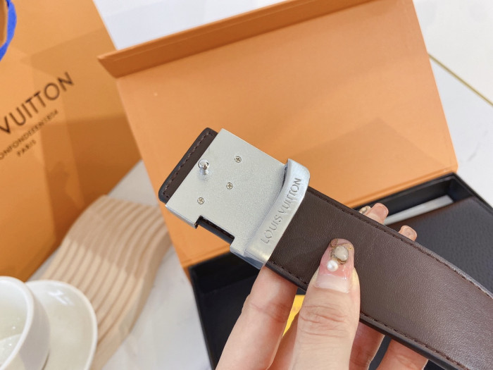 LV Wallet & Belt Set (3.8 CM) - CCSHOES