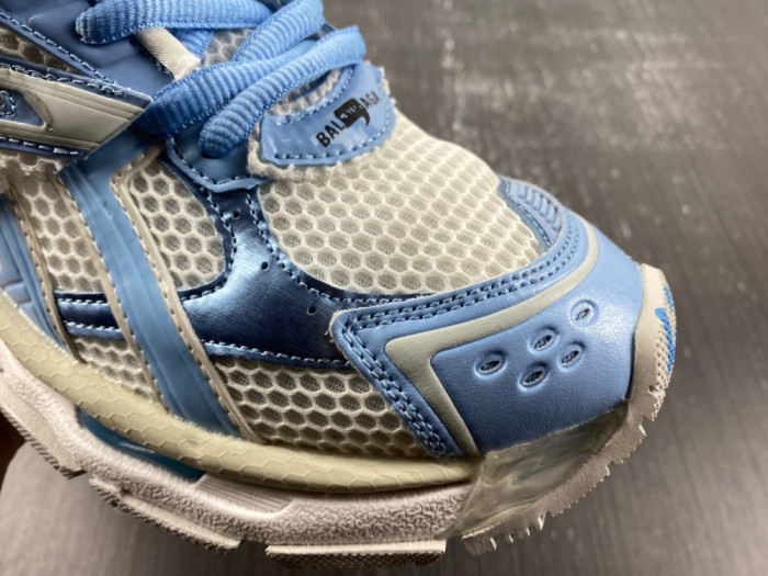 BALENCIAGA Runner SNEAKER 677403 W3RB2 9744 - CCSHOES