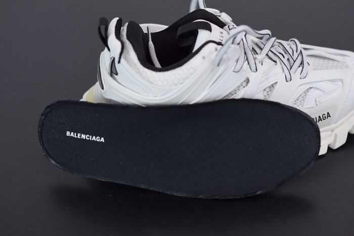 BLCG Track 542436 W3AC1 9010 - CCSHOES