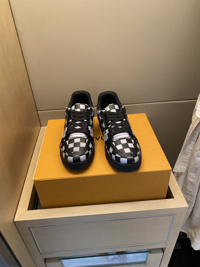 Loui Vuitto TRAINER SNEAKER - CCSHOES