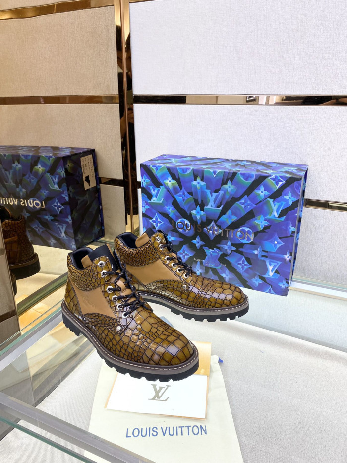LOUS VUITON BOOTS - CCSHOES