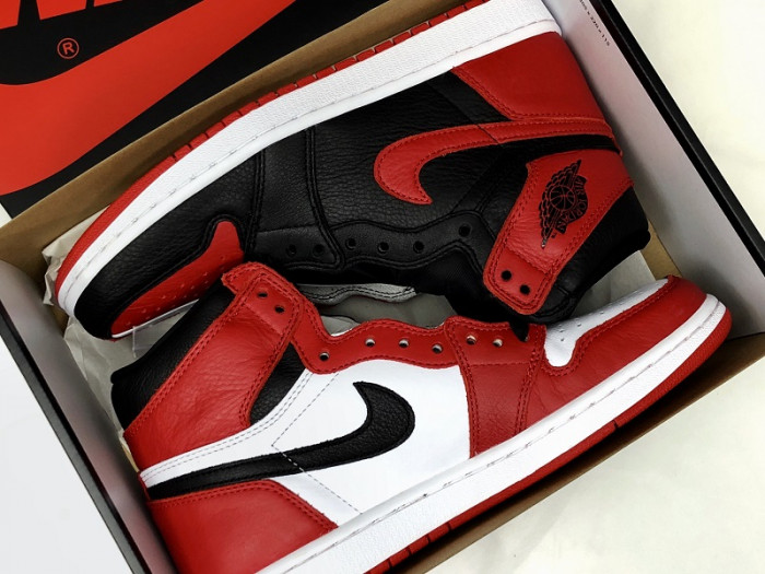 Air Jordan 1 Retro OG High Homage To Home 861428-061 - CCSHOES