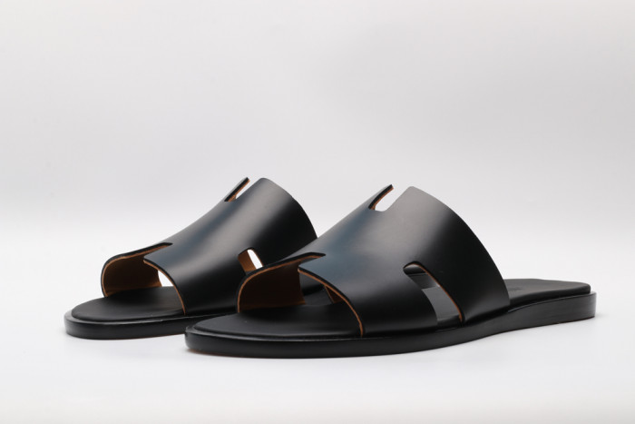 Herme Slippers - CCSHOES