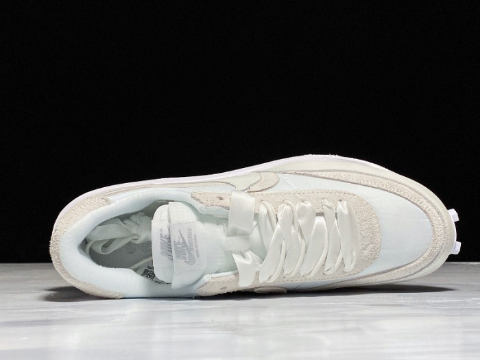 Nike LD Waffle Sacai White Nylon BV0073-101 - CCSHOES