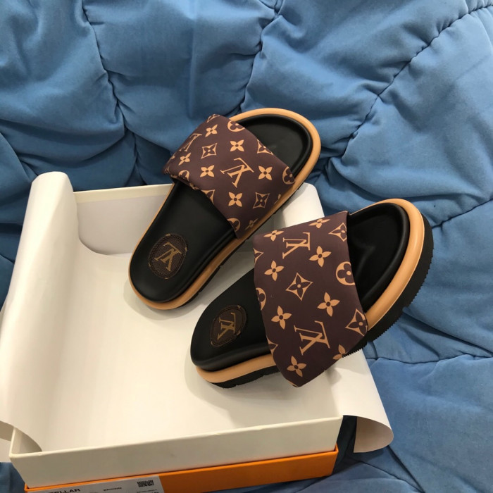LV SLIPPERS - CCSHOES