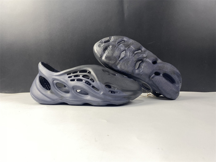 Adidas Yeezy Foam RNNR Mineral Blue GV7903 - CCSHOES
