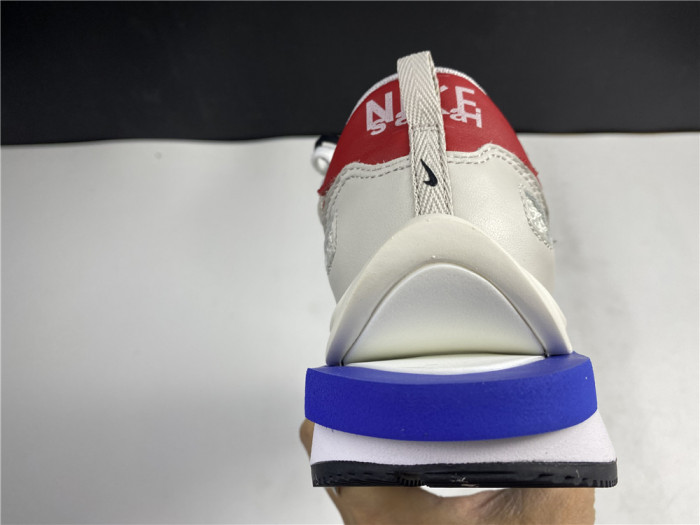 Nike Vaporwaffle sacai Sport Fuchsia Game Royal CV1363-100 - CCSHOES