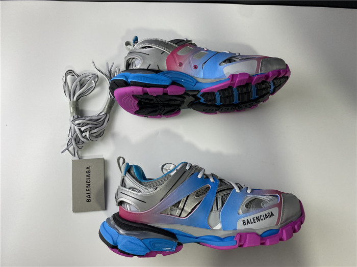 BLCG Track 3.0 542023 W1GC1 4051 - CCSHOES