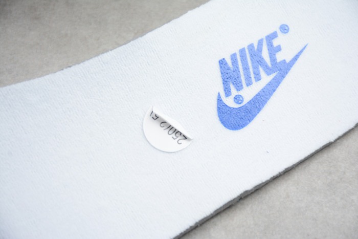 Nike SB Dunk Low SP Kentucky CU1726-100 - CCSHOES