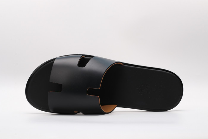 Herme Slippers - CCSHOES