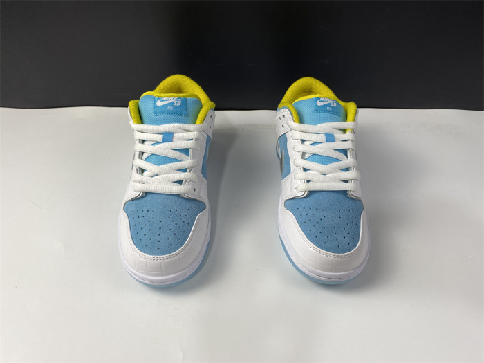 FTC x Nike SB Dunk Low DH7687-400 - CCSHOES