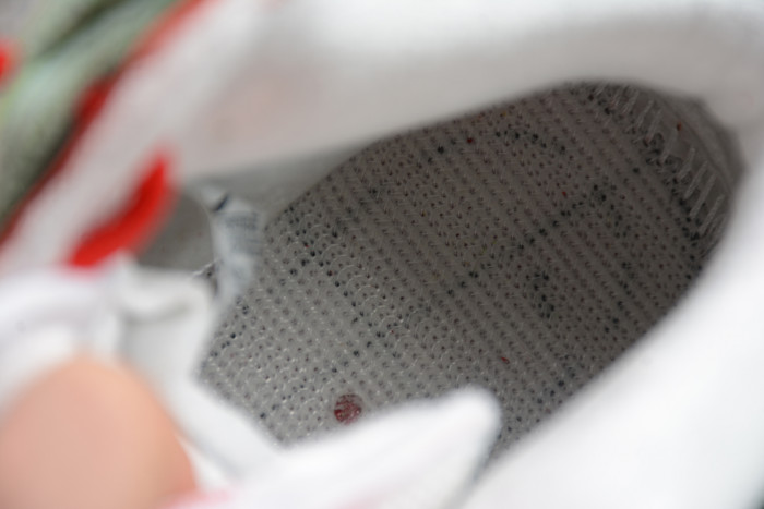 Nike SB Dunk High Strawberry Cough CW7093-600 - CCSHOES