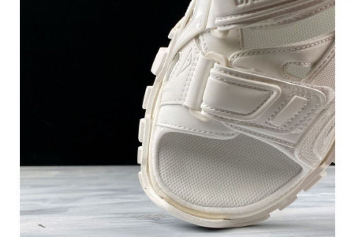 BLCG TRACK SANDAL WHITE (W) 617543W2CC19000 - CCSHOES