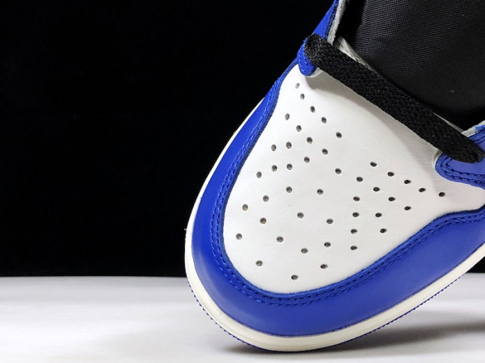 Air Jordan 1 Retro High OG 'Game Royal' - 555088 403 - CCSHOES