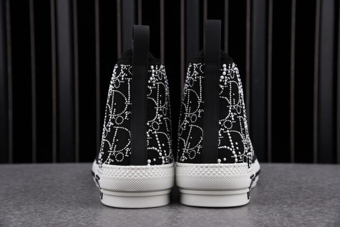 DR Homme Kaws - CCSHOES